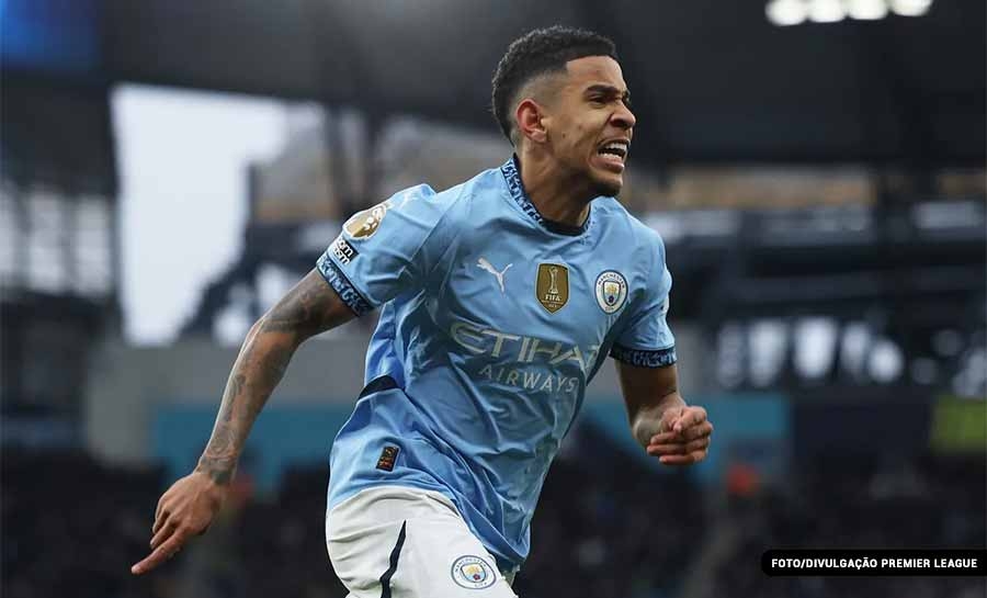 Guardiola garante Savinho no time titular do Manchester City: “Tem algo especial e brilhante”